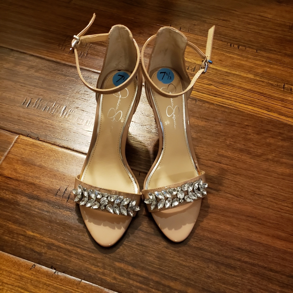 Jessica Simpson Nude Patent Heels - 7.5